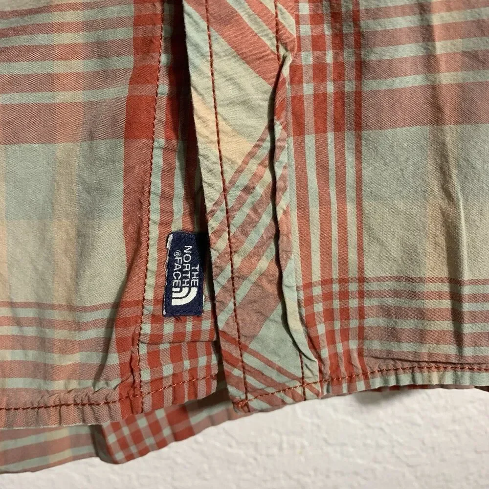 The North Face Button Down Double Pocket Vintage Men’s Shirt Size XL
